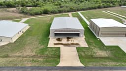 hangar popup image 4