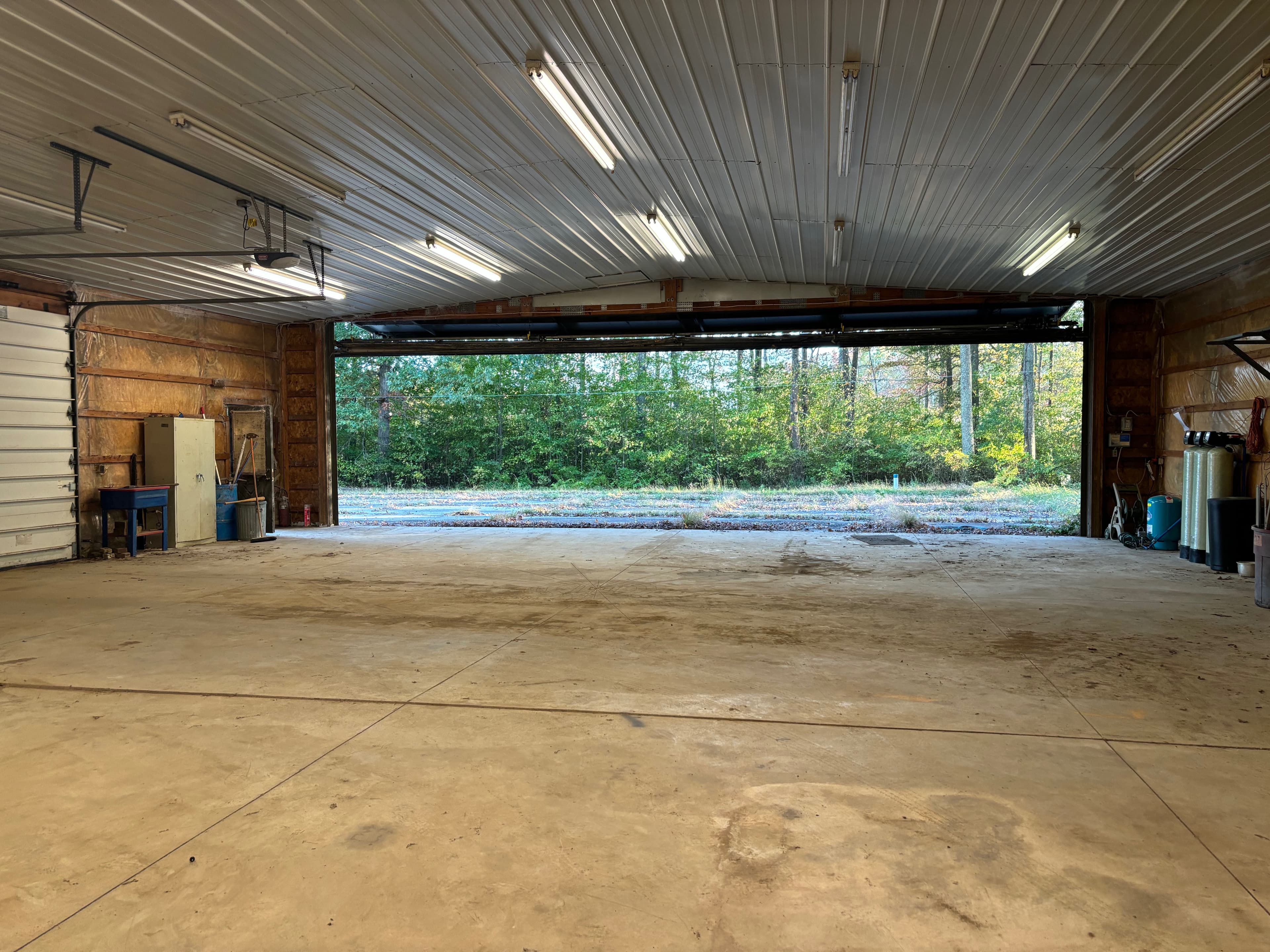 hangar popup image 6