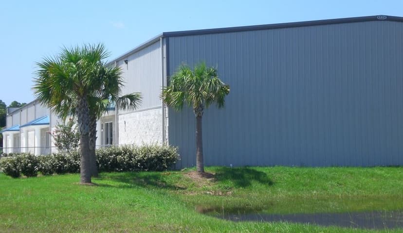 hangar popup image 4