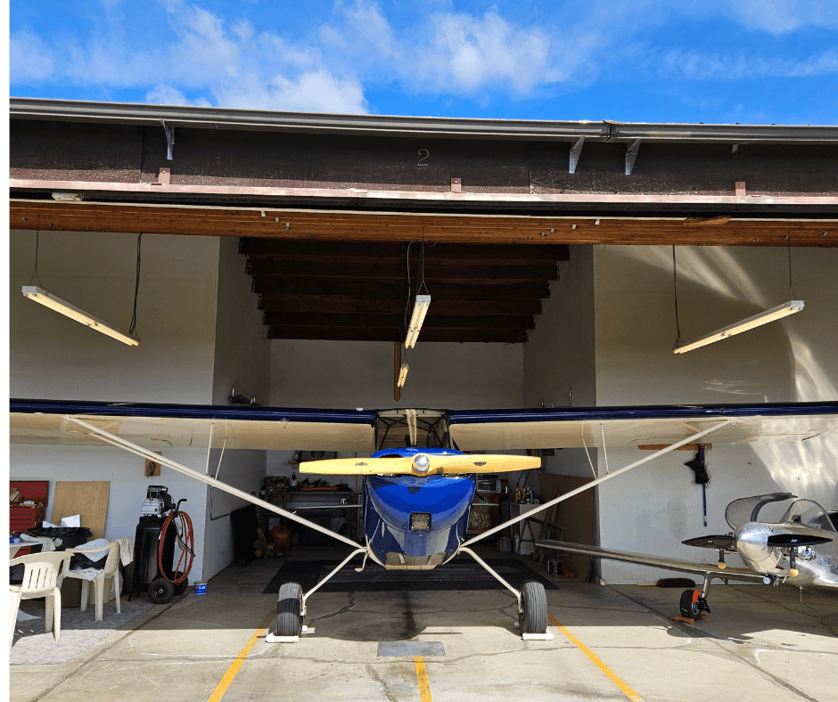 hangar popup image 3