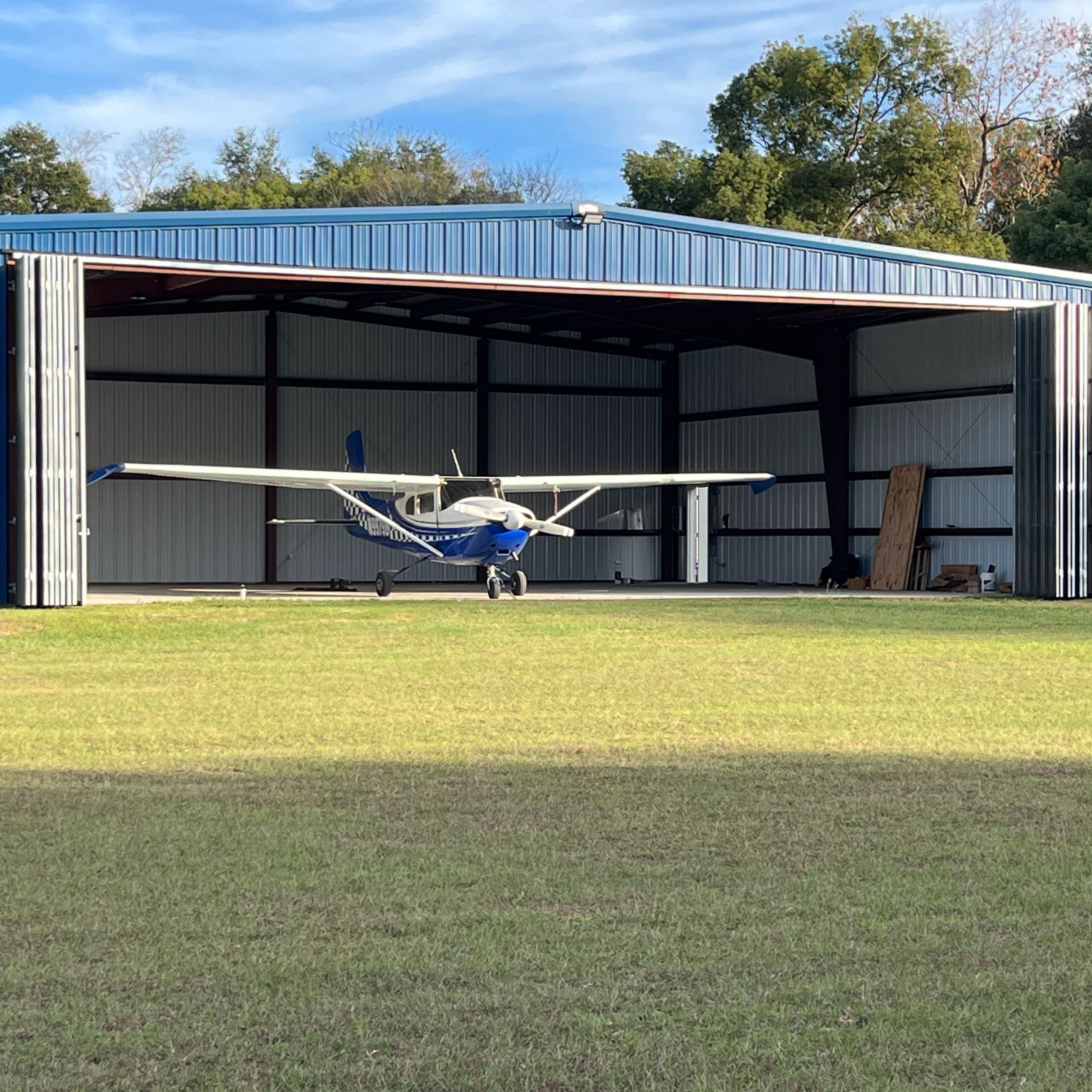 hangar popup image 3