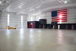 hangar popup image 1