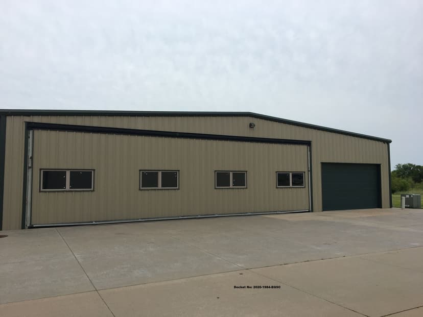 hangar popup image 2