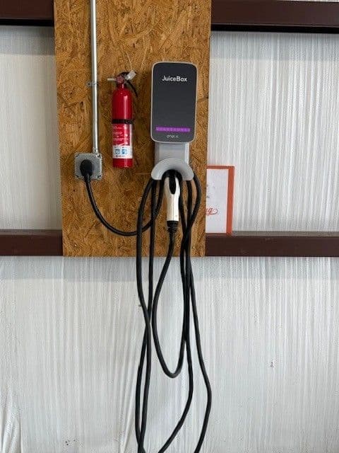 hangar popup image 6