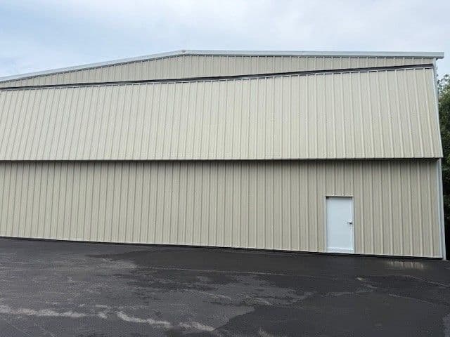 hangar popup image 10