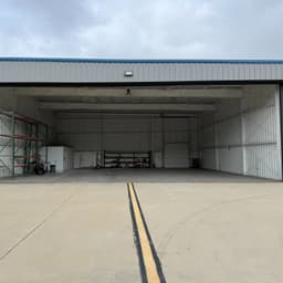 hangar popup image 1
