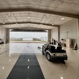 hangar popup image 1
