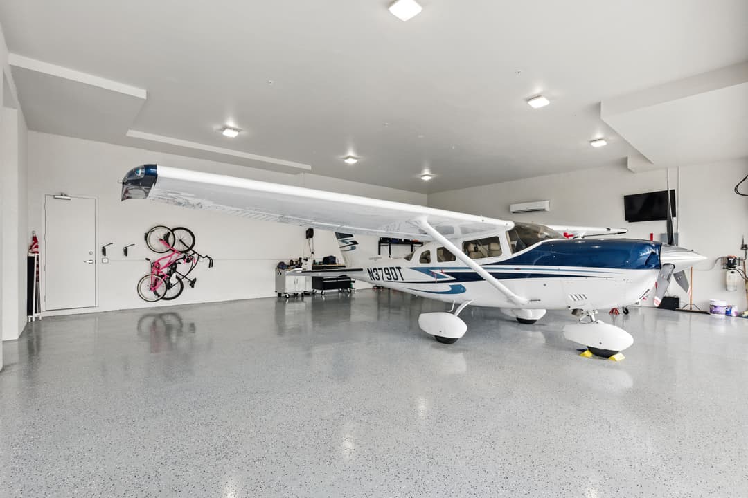 Hangar Image