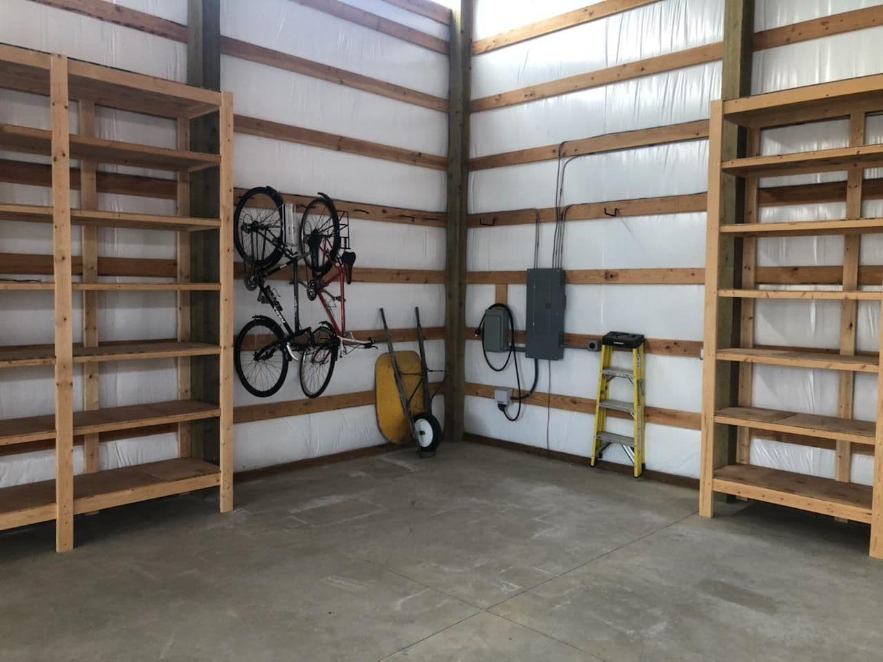 Insulated Hangar For Sale - Shoshone County Airport S83 4