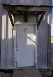 hangar popup image 7