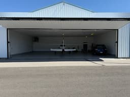 hangar popup image 2