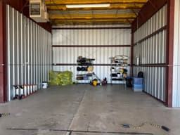 hangar popup image 3