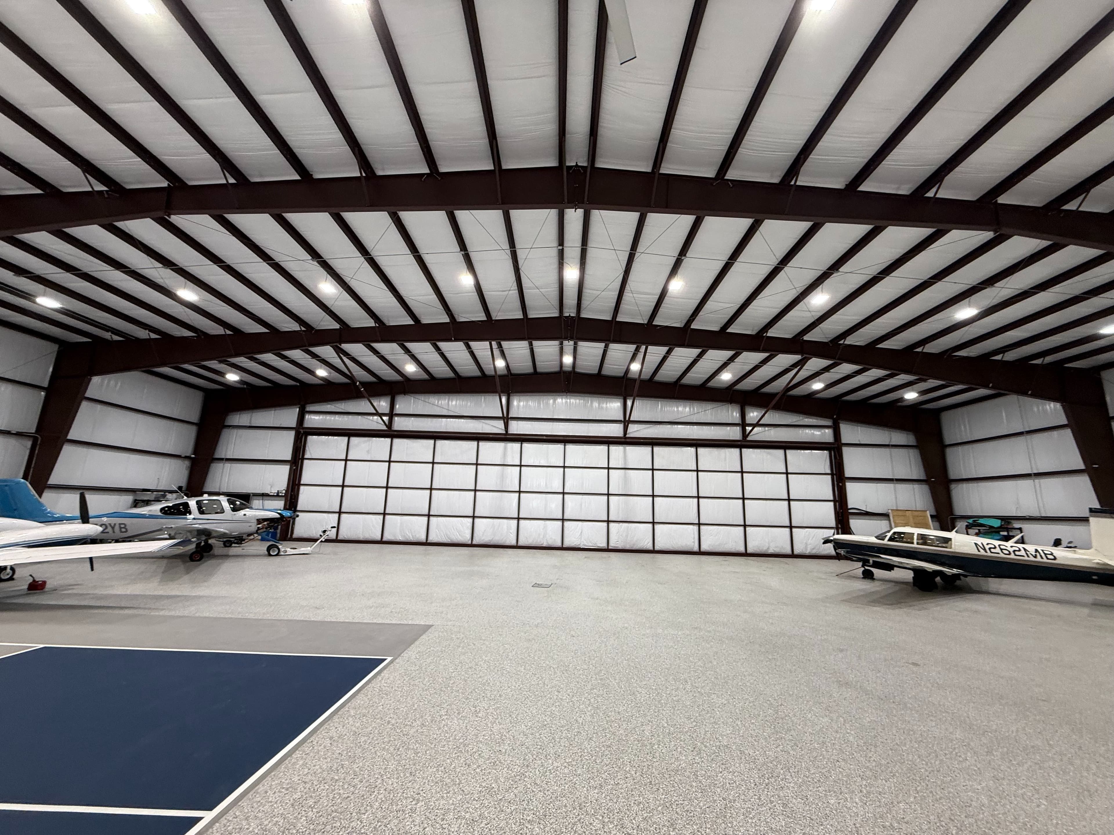 15000 foot hangar for sale in Longview Texas  KGGG 1