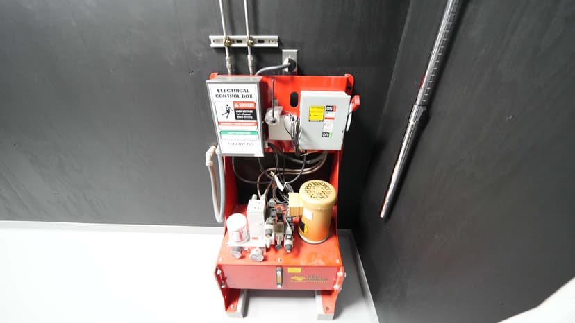 hangar popup image 9