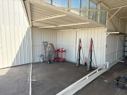 hangar popup image 4