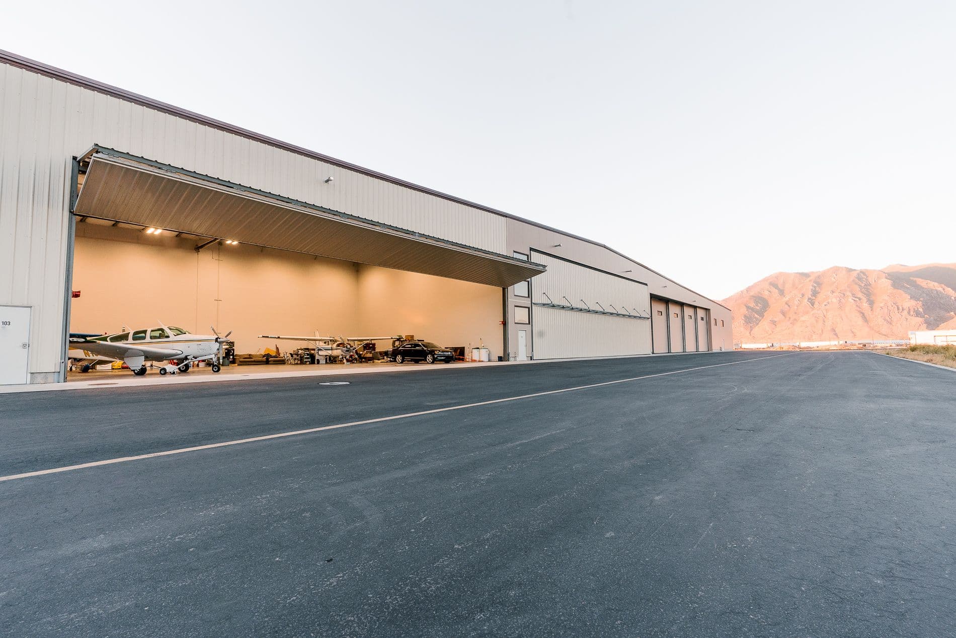 KSPK Hangar 80 wide 60 deep 1