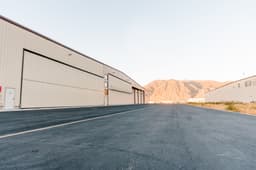 hangar popup image 3