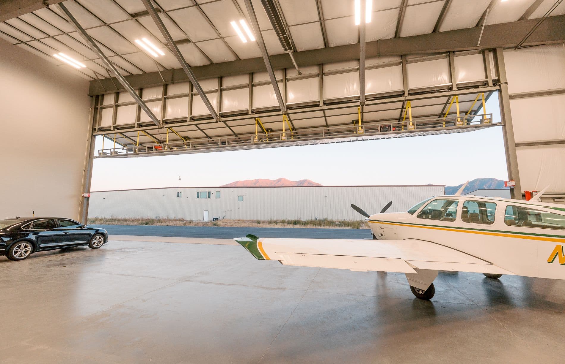 KSPK Hangar 80 wide 60 deep 4