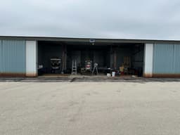 hangar popup image 2