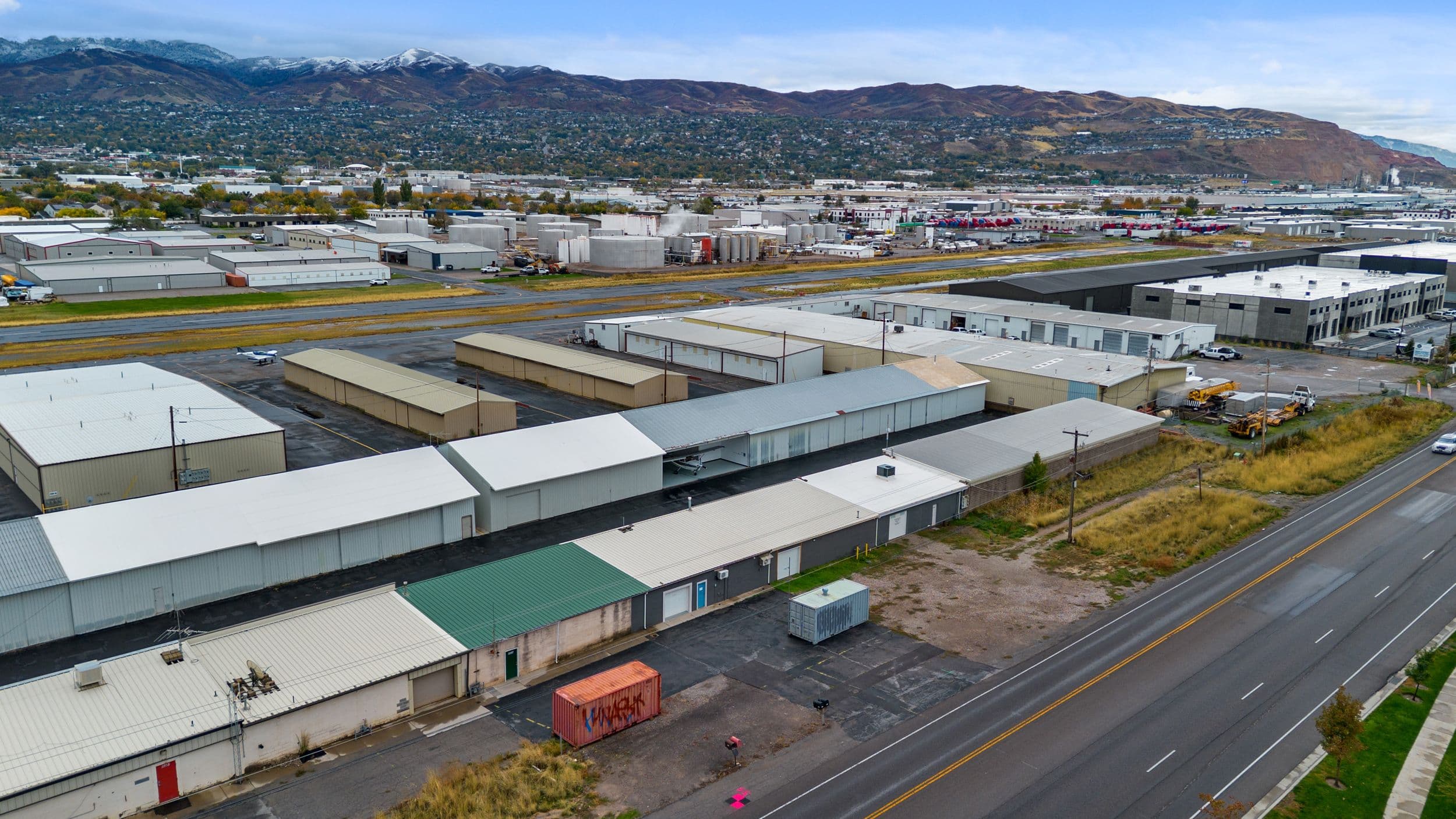KBTF Bountiful Skypark Hangar For Sale 1