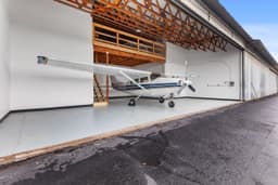 hangar popup image 13
