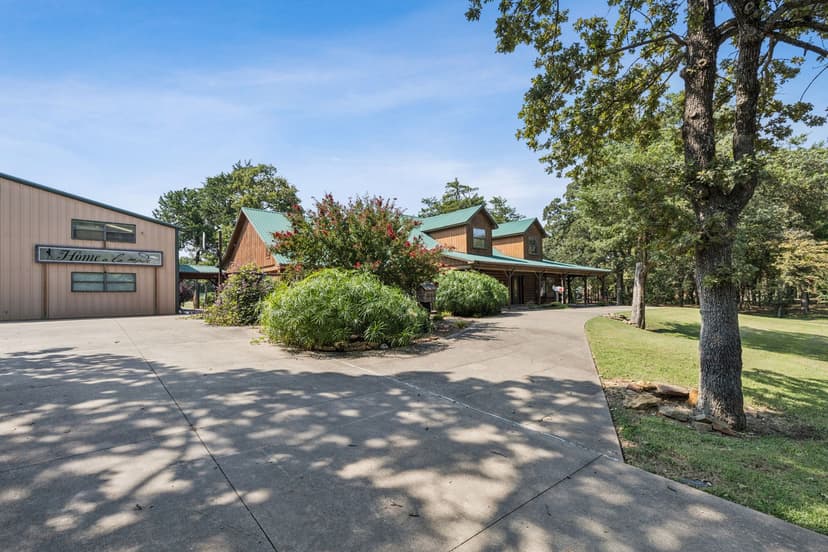 hangar popup image 4