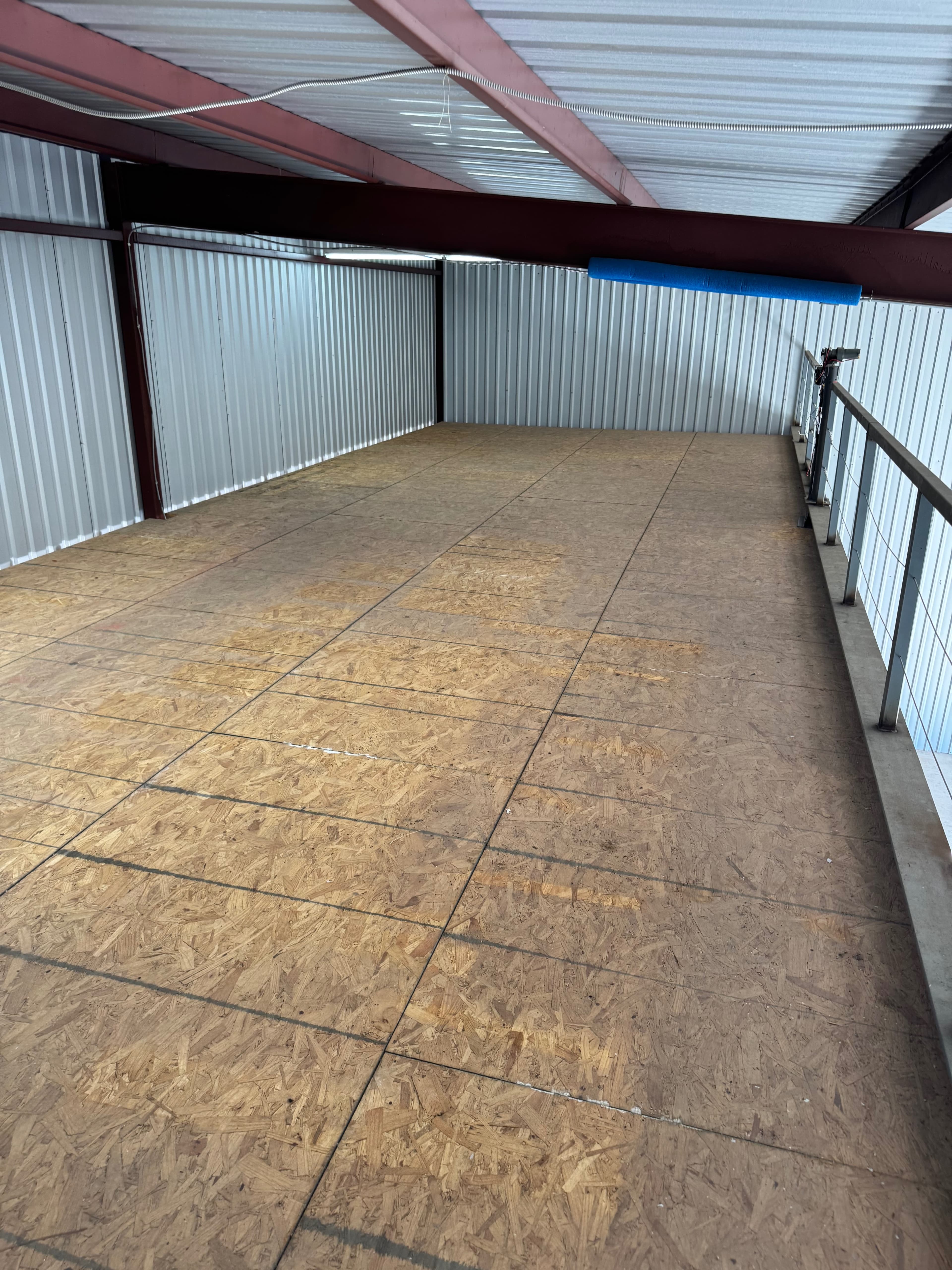 1800 SF Box Hangar with Second Level 2