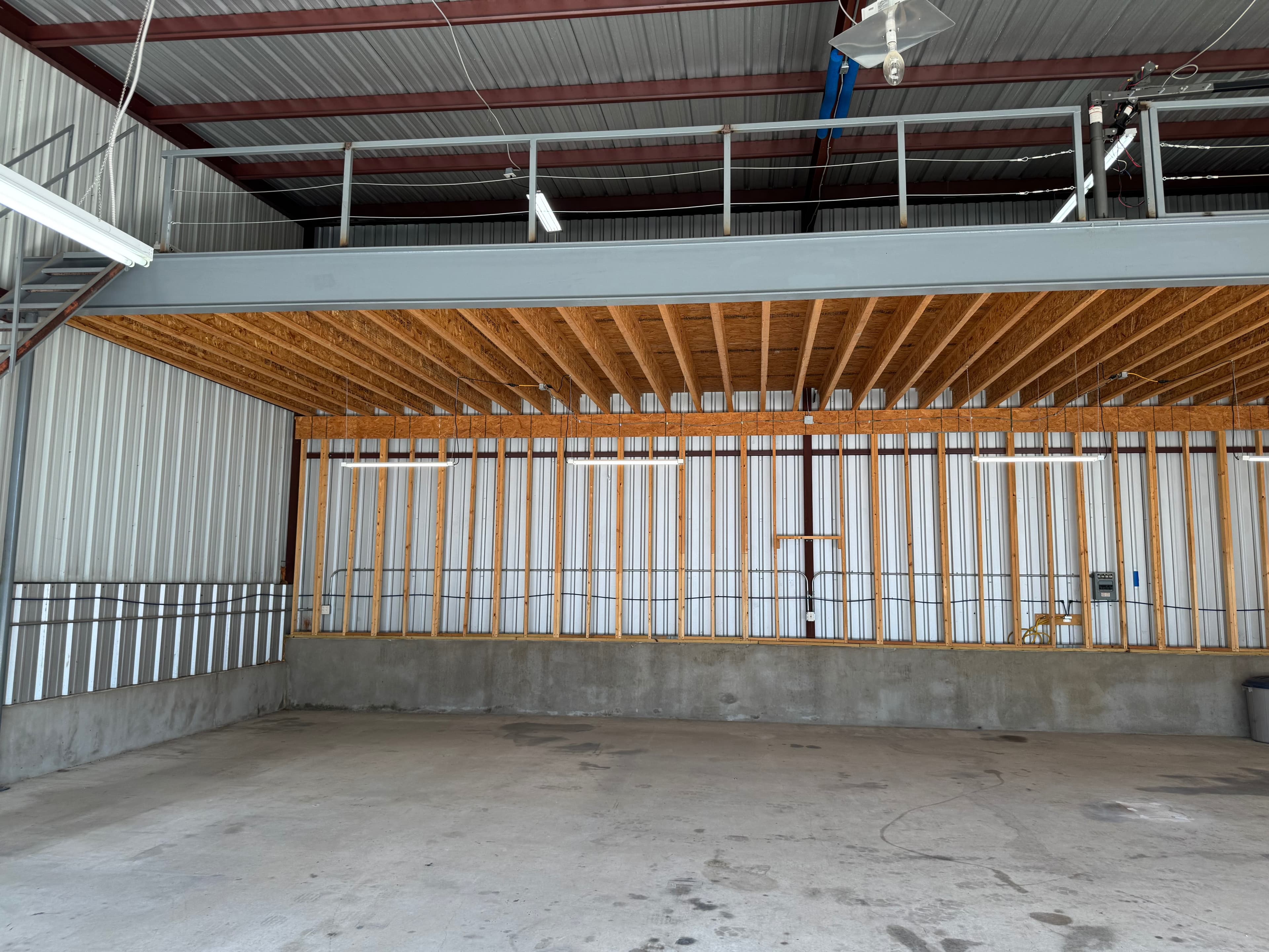 1800 SF Box Hangar with Second Level 3