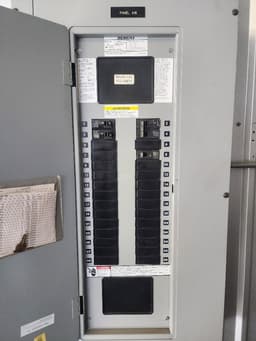 hangar popup image 5