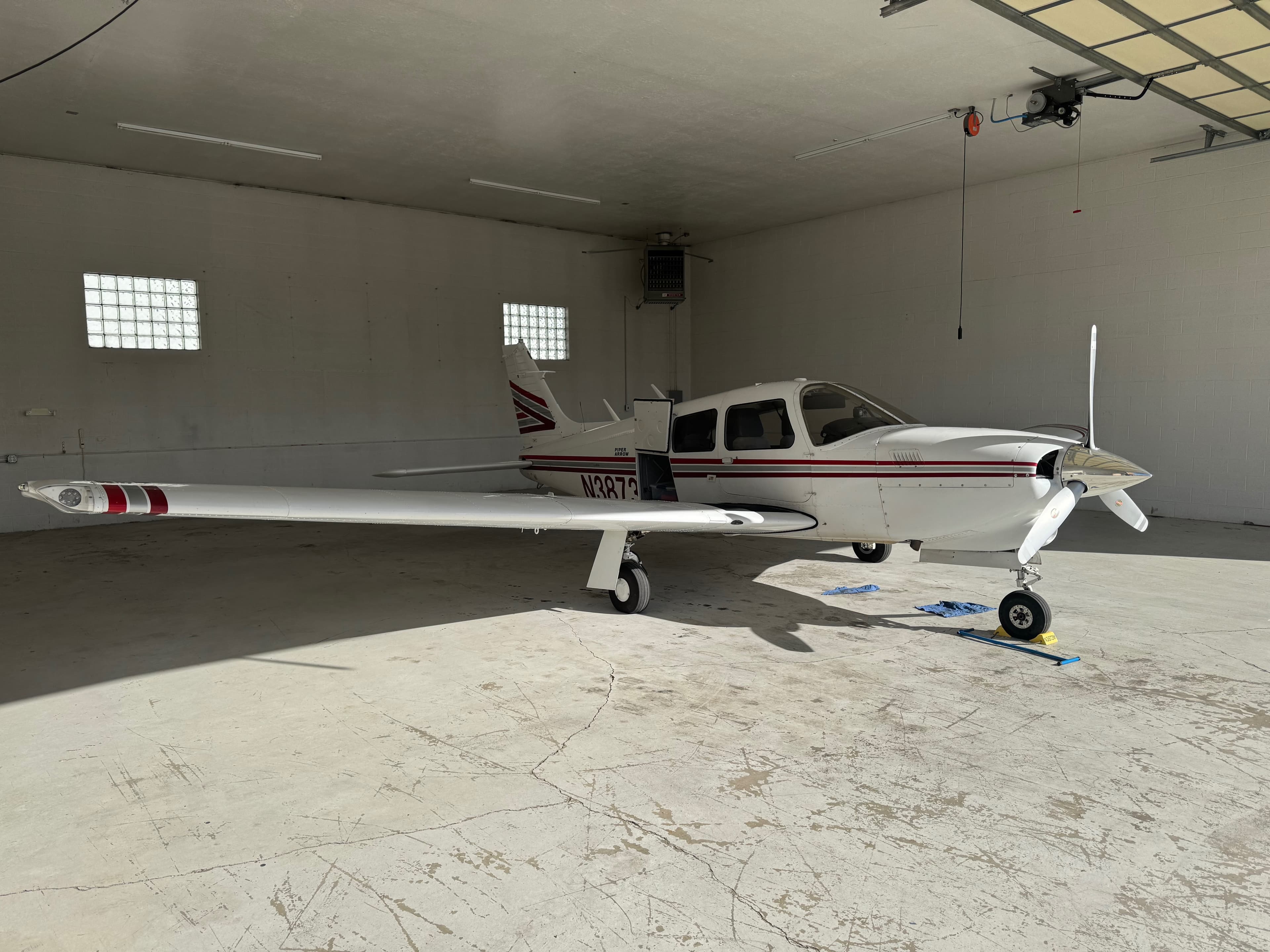 Large Hangar at KOGD 3