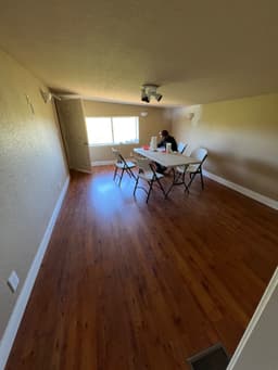 hangar popup image 14