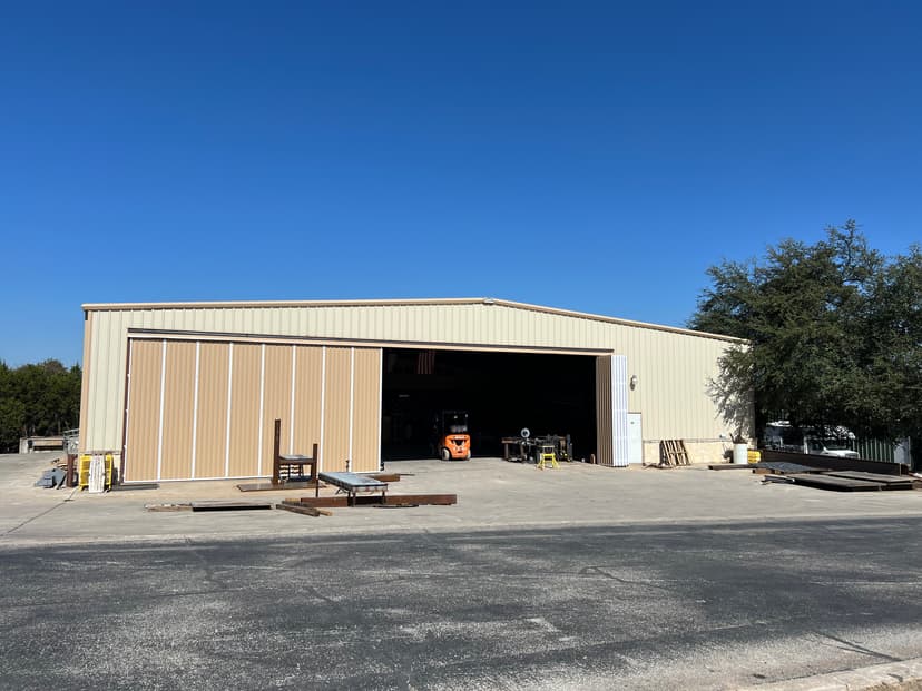 hangar popup image 15