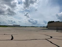 hangar popup image 4