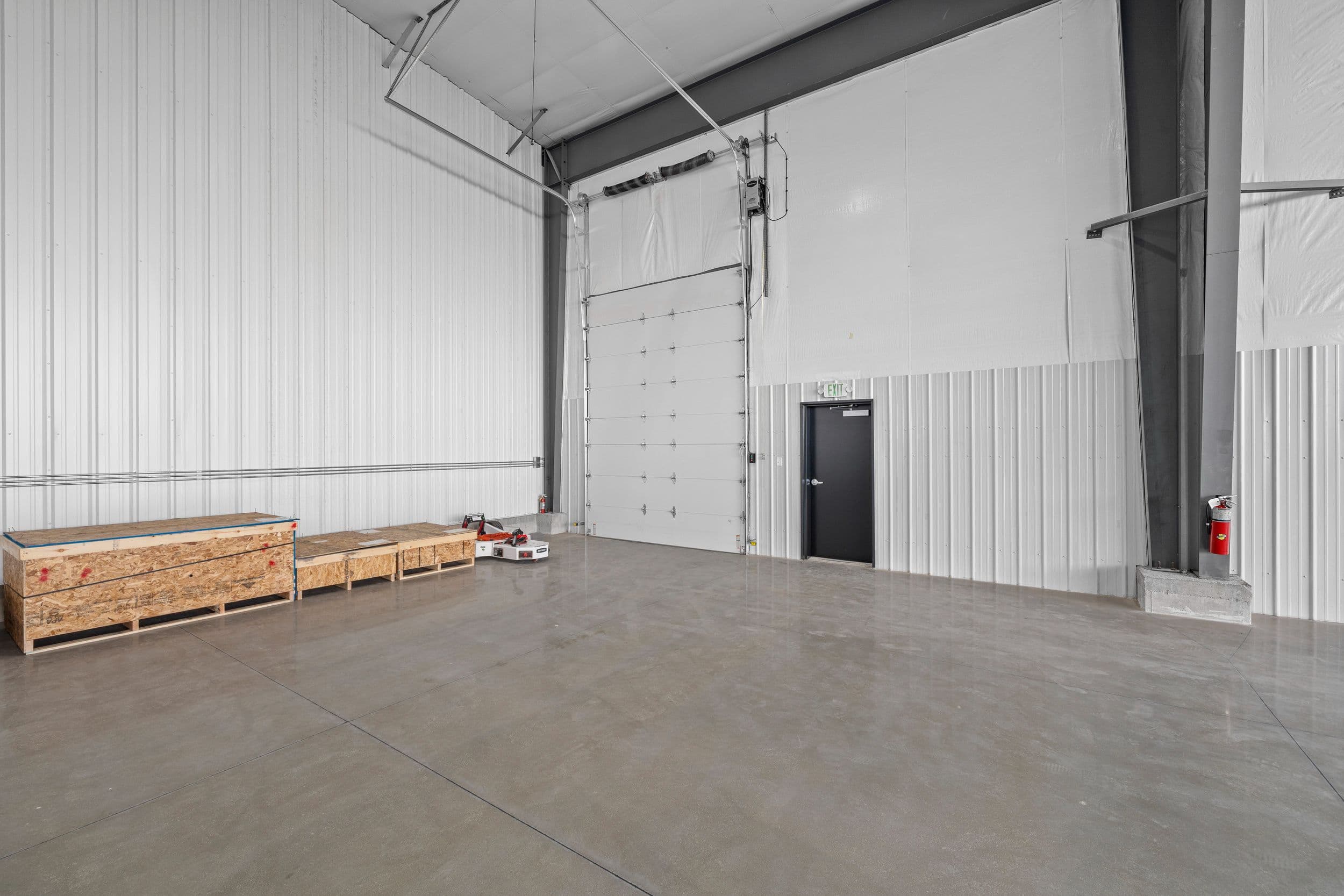 Brand New Hanger for the Discerning Aviator 5