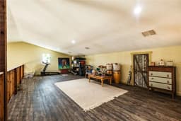 hangar popup image 10