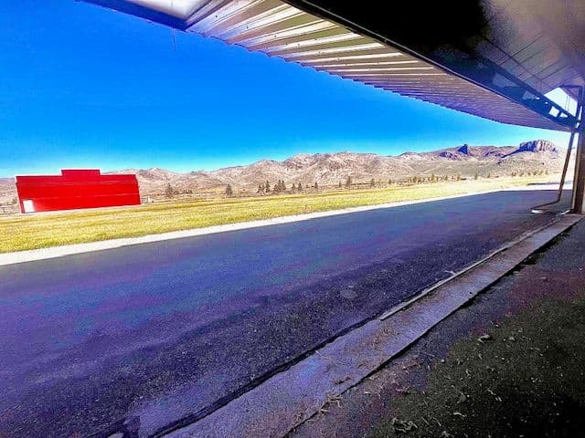 hangar popup image 3