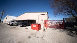 hangar popup image 12