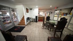 hangar popup image 4