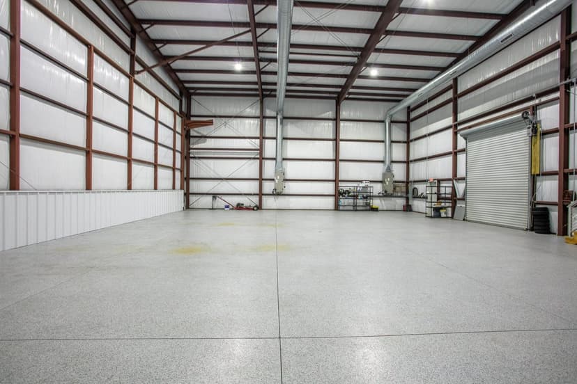 hangar popup image 14