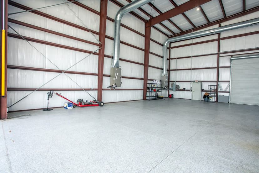 hangar popup image 2