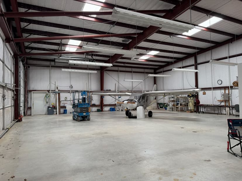 hangar popup image 14