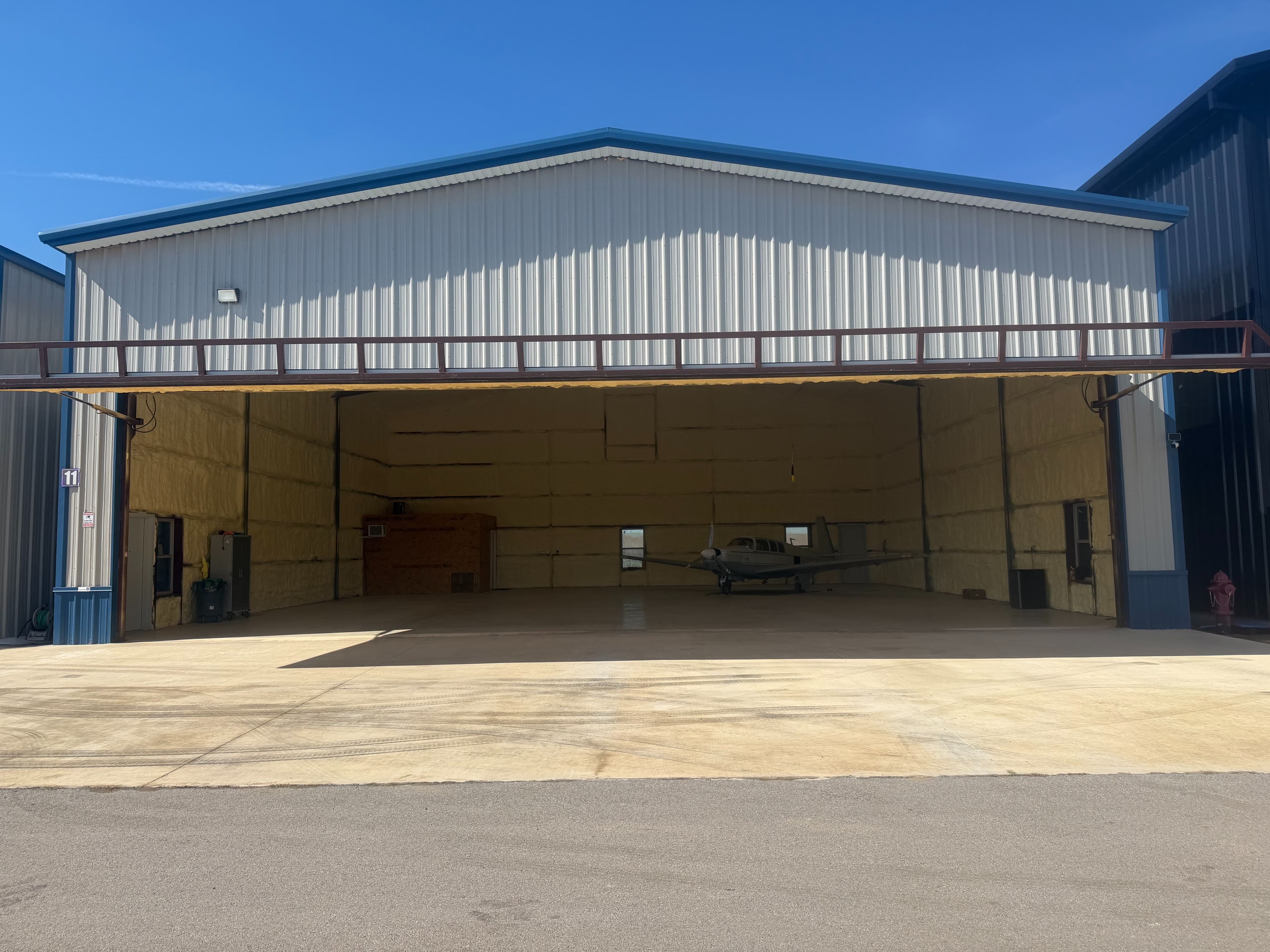 Community Hangar Spot Available 2
