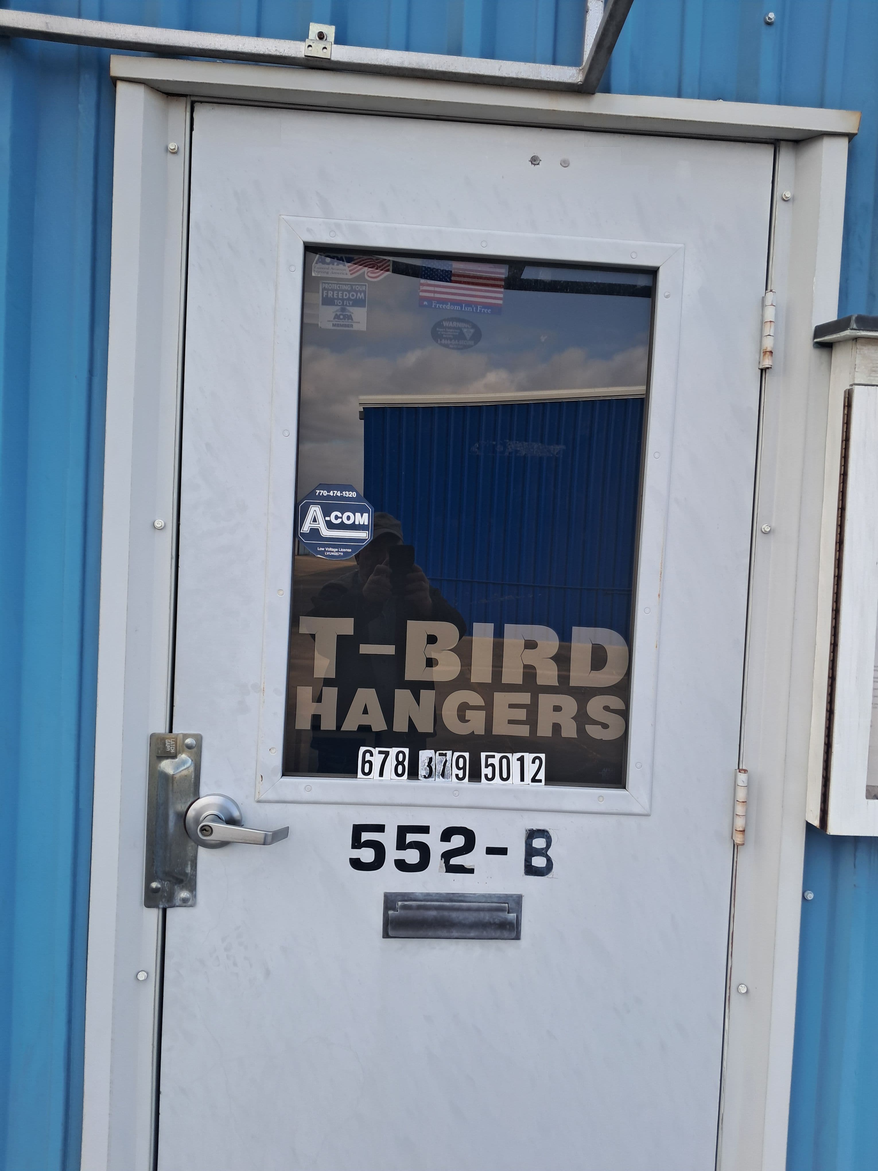 T Hangers for rent  5