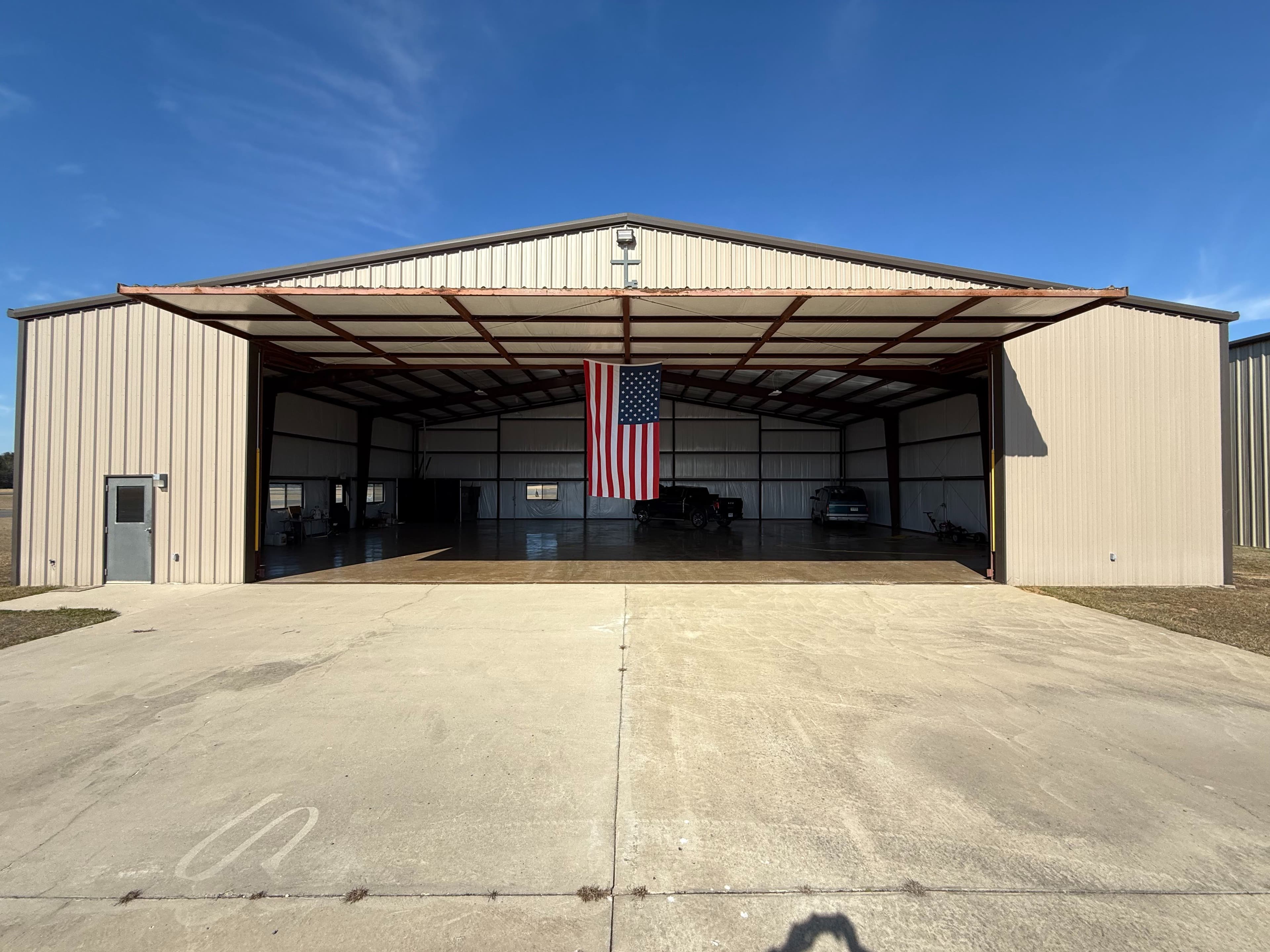 Mansfield Louisiana Hangar - 3F3 3