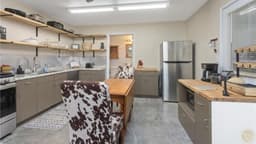 50x70 Hanger with Apt for Rent or Sale  thumbnail 5