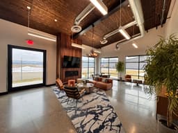 Private Hangar and Executive Headquarters thumbnail 11