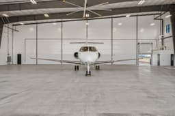 Private Hangar and Executive Headquarters thumbnail 4