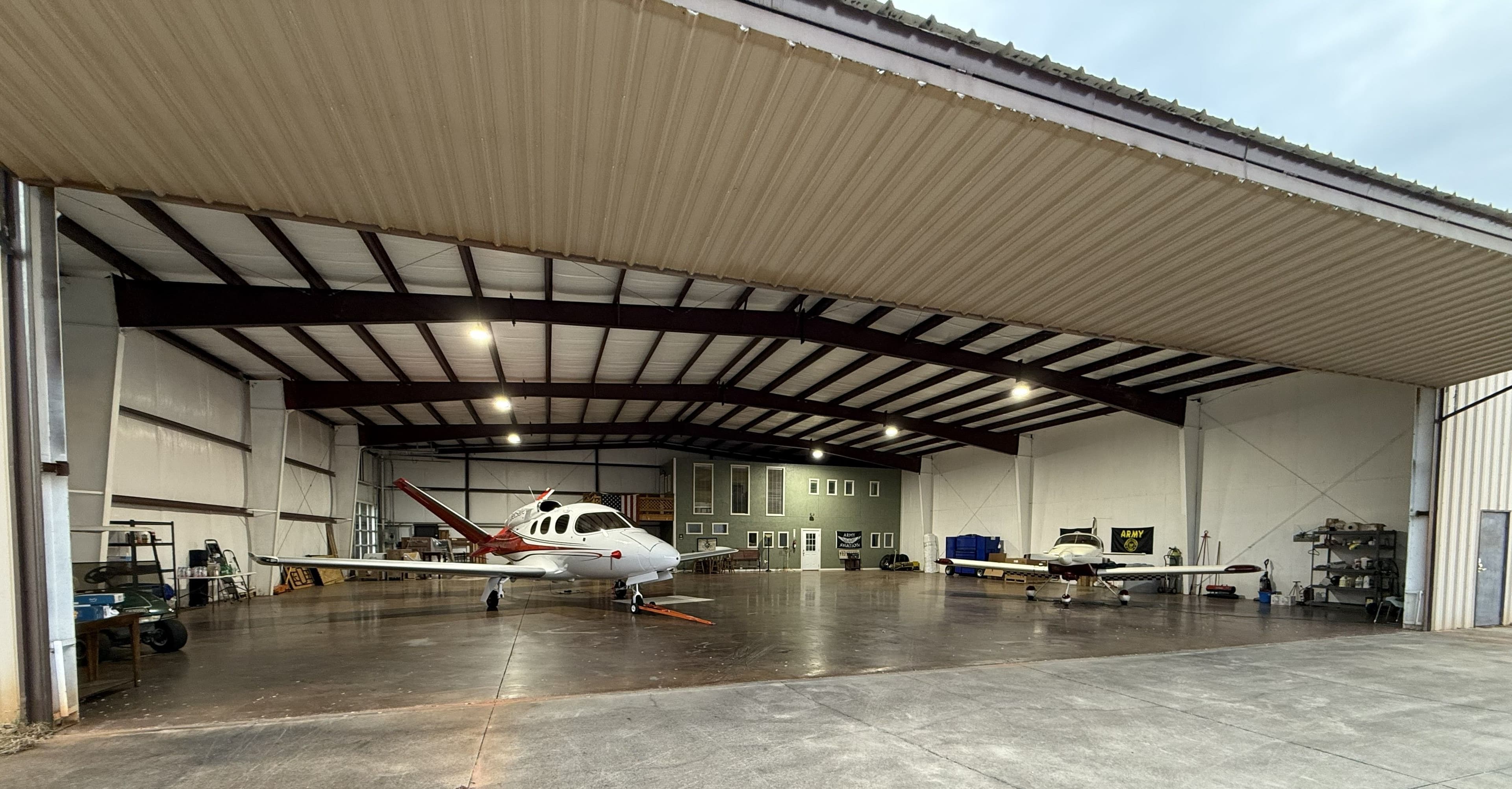 Hangar with Offices 1