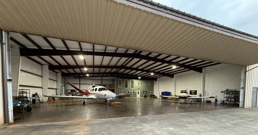 hangar popup image 1