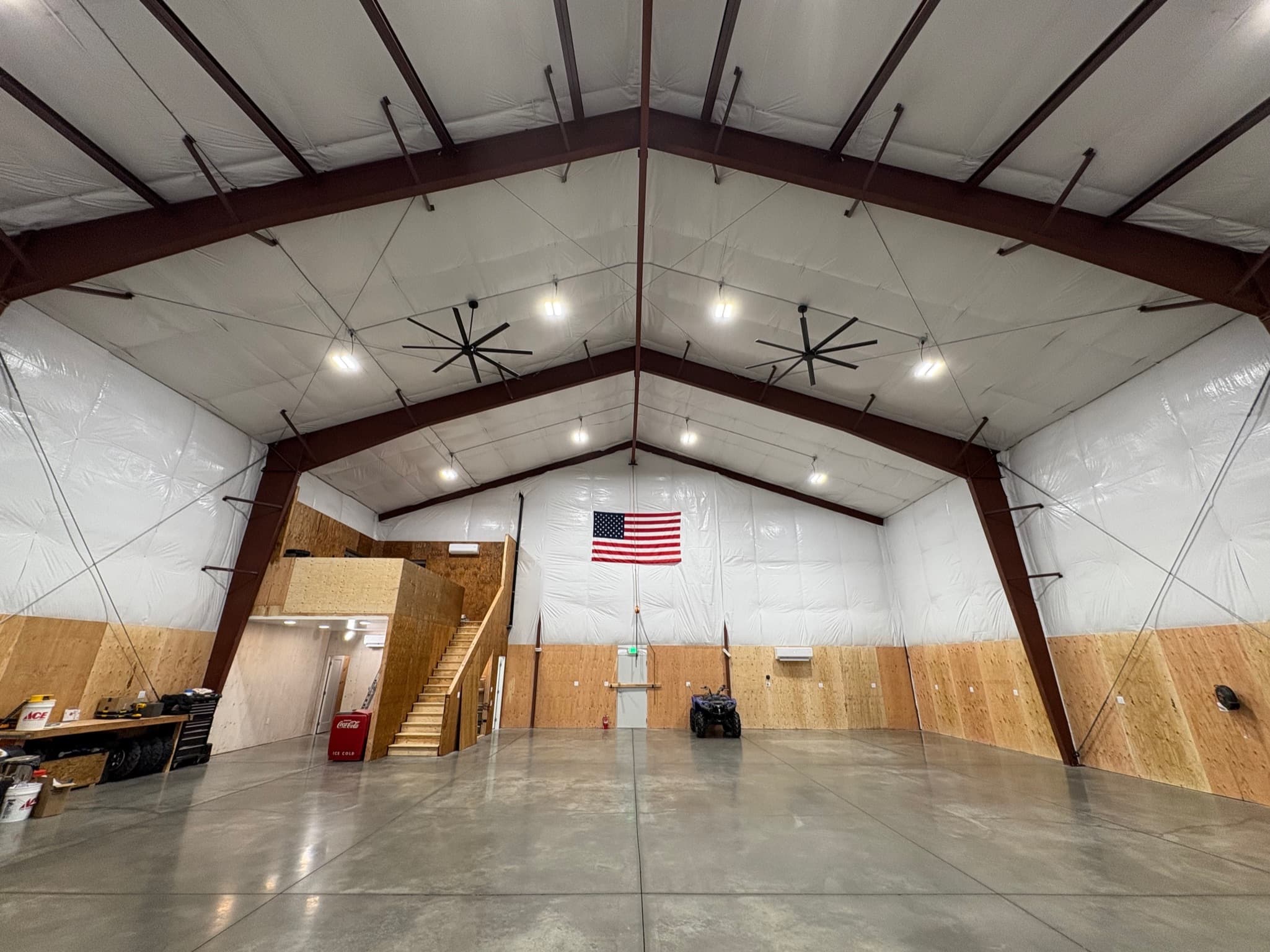 S93 Cle Elum Hangar 1